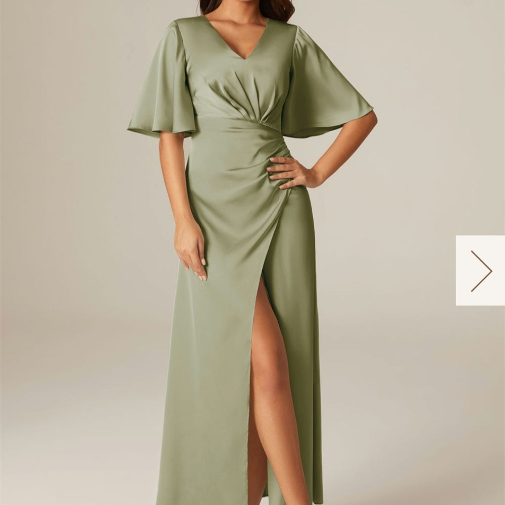 Green Maxi Gown with Ruched Slit and Flutter Sleeves